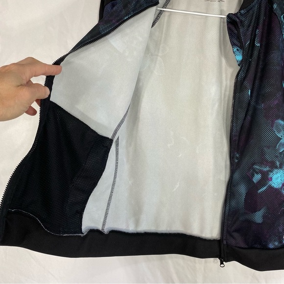 Avia Girls Black Digital Bloom Performance Track Jacket - Picture 8 of 9